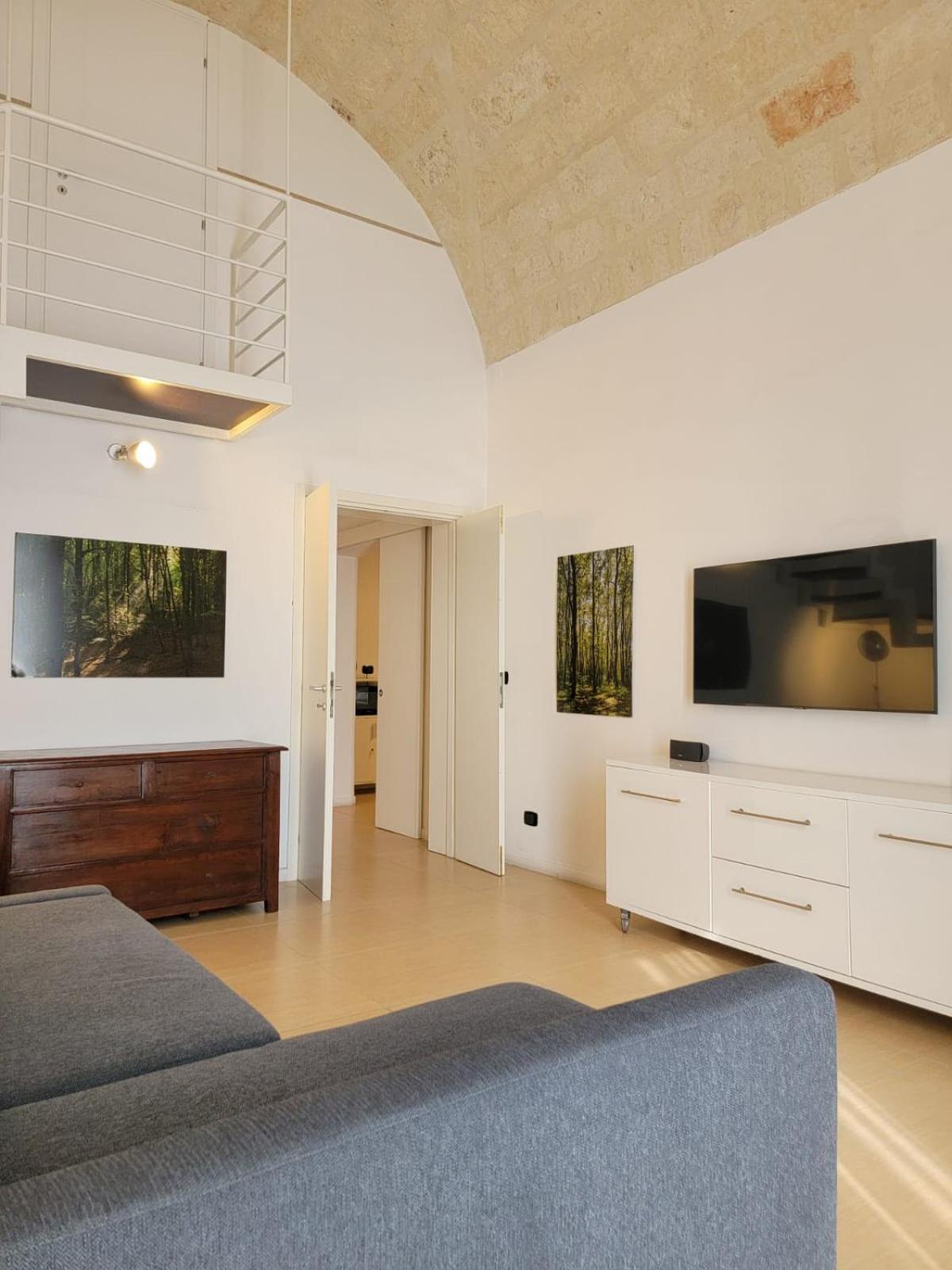 Central Station Apartment Bari Luaran gambar